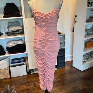 Women’s dusty, pink, spaghetti strap dress. Scrunchy look all stretch